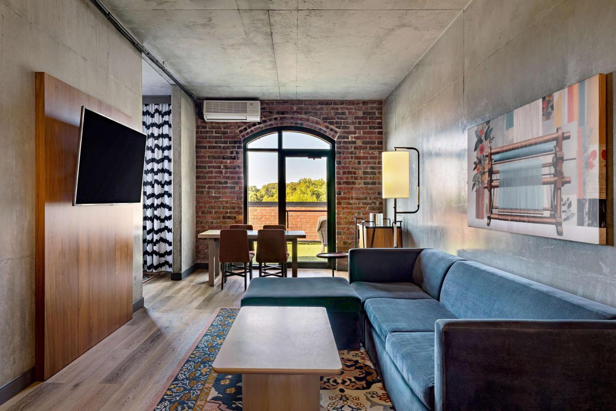 The Loom Hotel, Tapestry Collection By Hilton Warwick Exterior foto