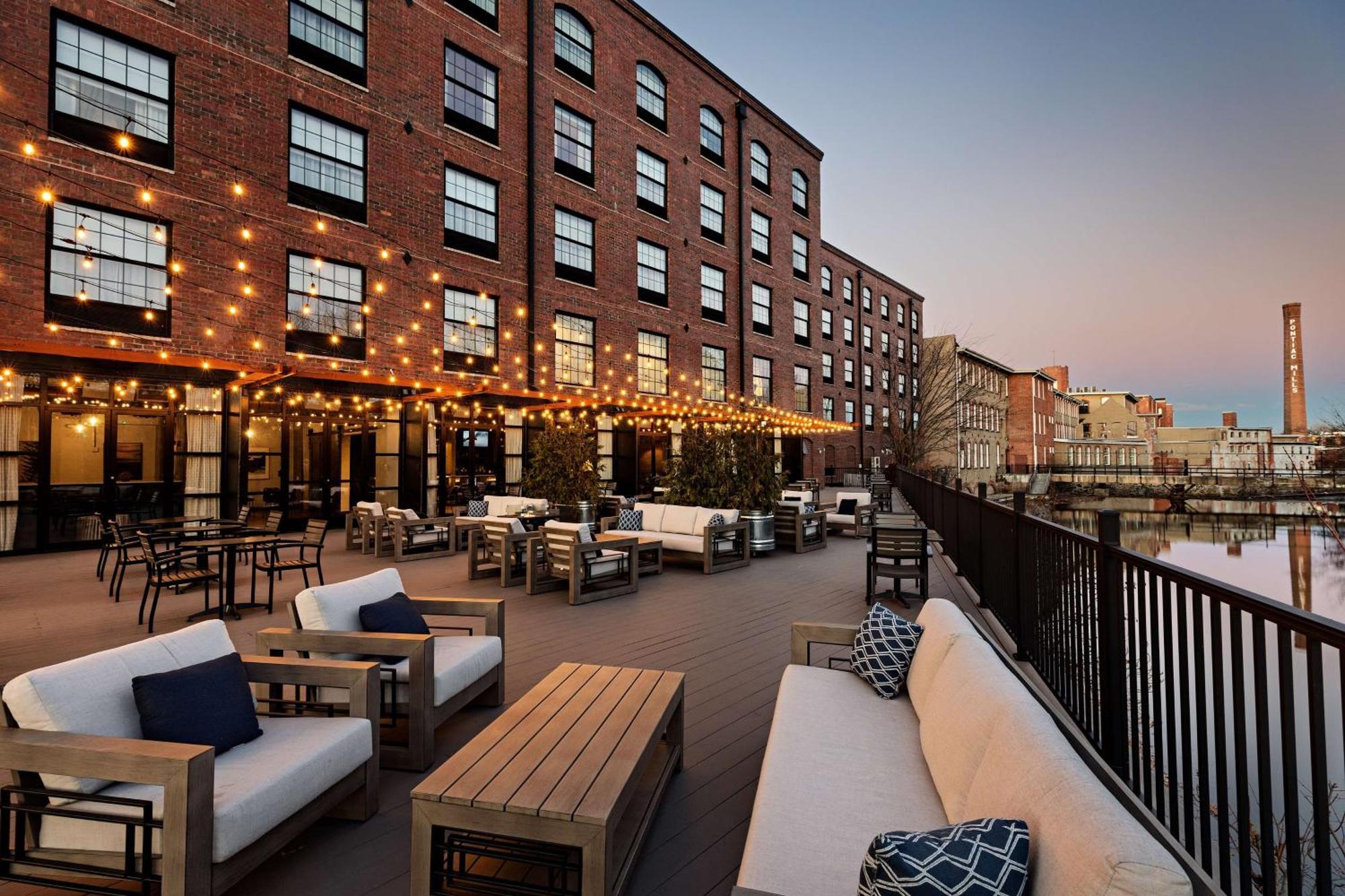 The Loom Hotel, Tapestry Collection By Hilton Warwick Exterior foto